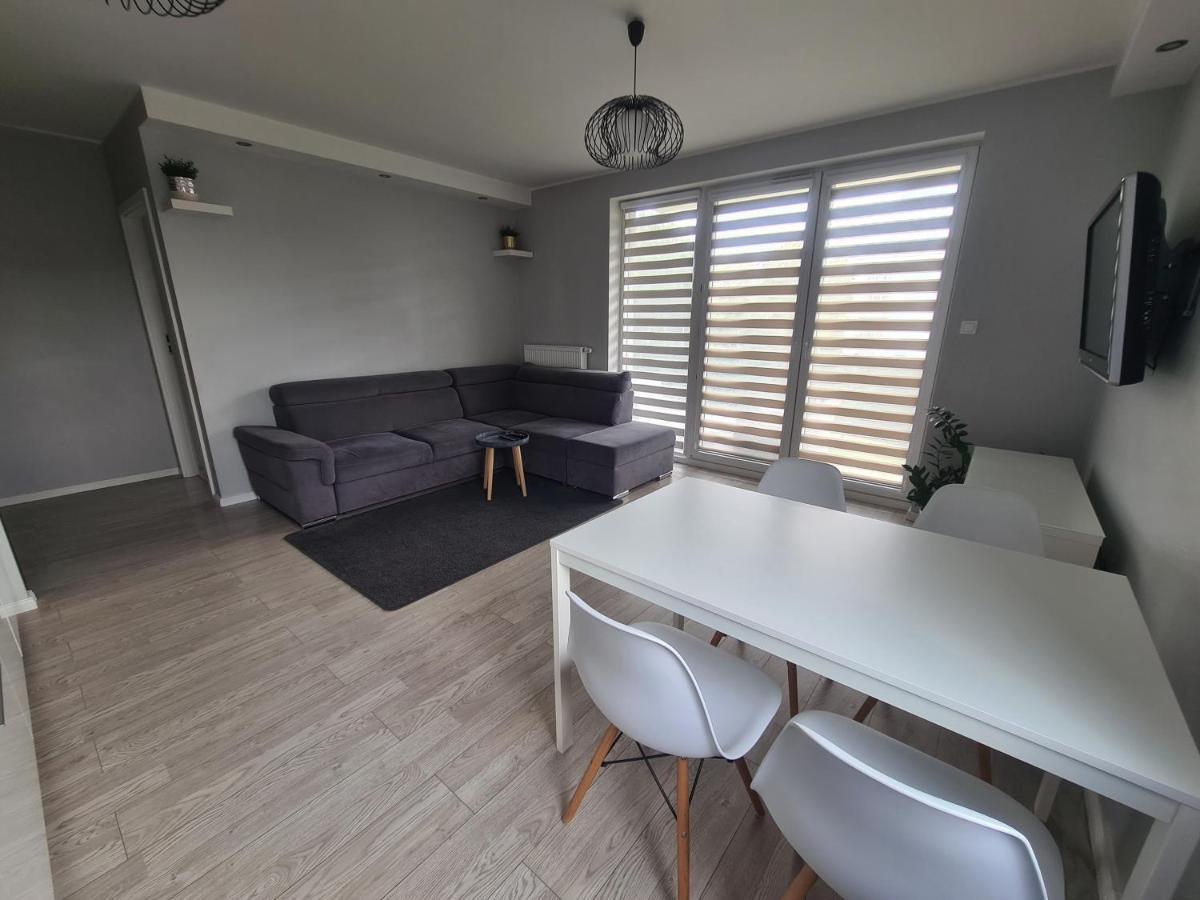 Apartament Rodzinny Z Ogrodkiem Gdansk Exterior photo