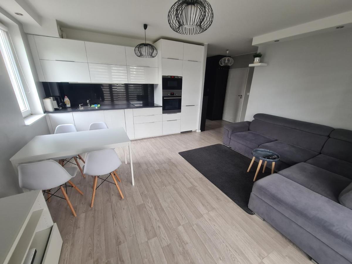 Apartament Rodzinny Z Ogrodkiem Gdansk Exterior photo